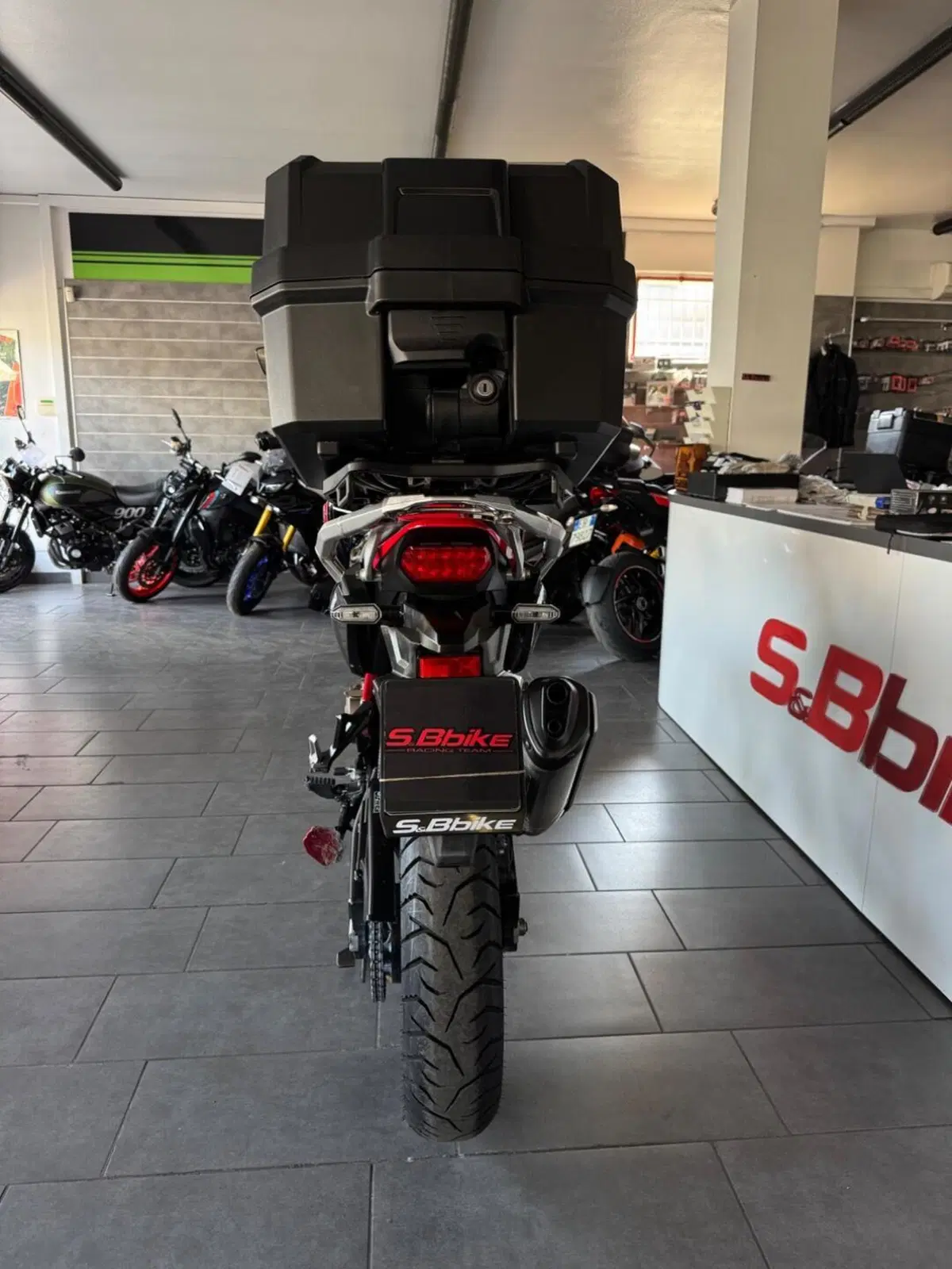 Honda Africa Twin CRF 1100L (2020 - 21) (4)