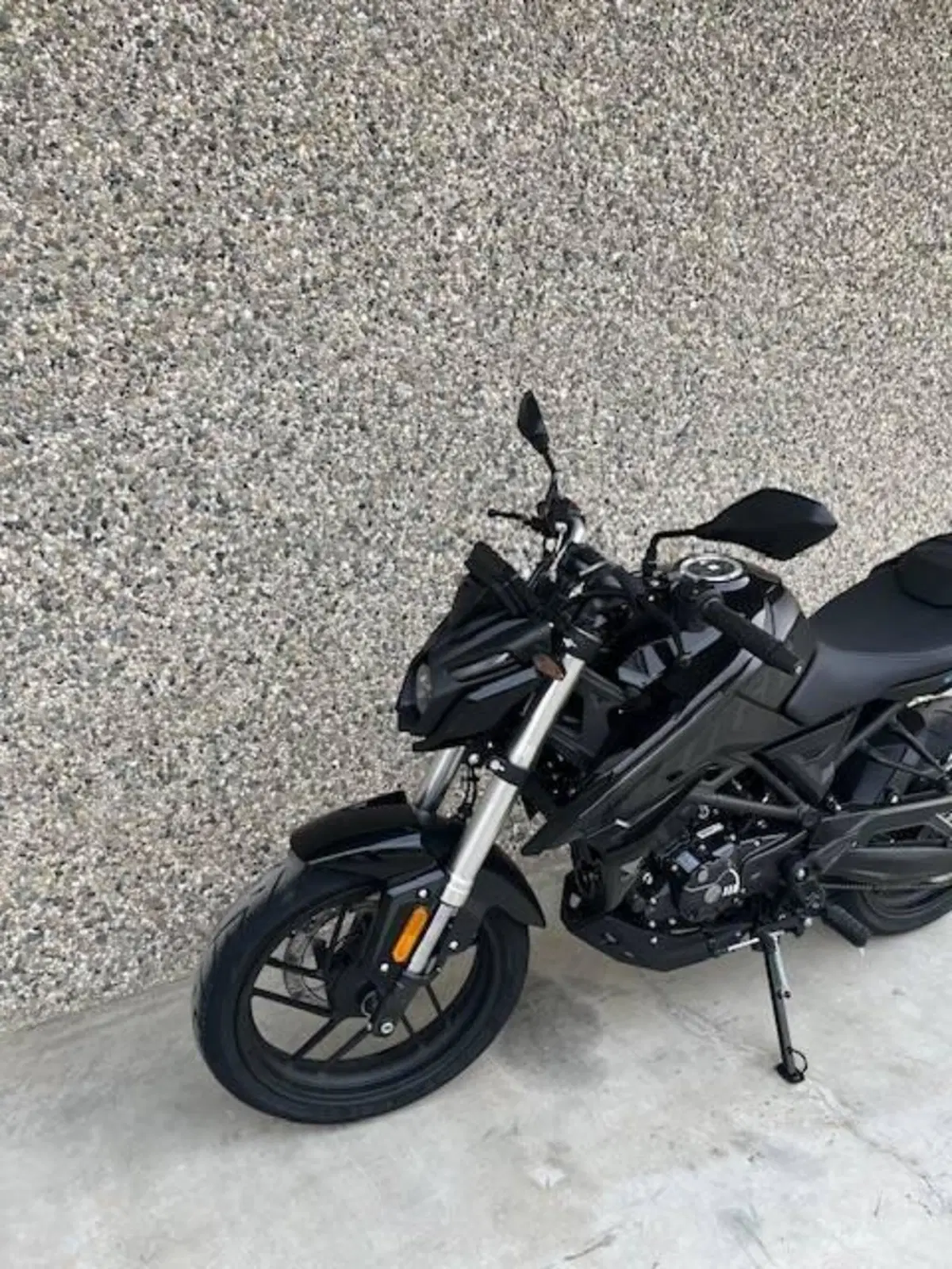 Voge Brivido 125R (2023 - 26) (5)