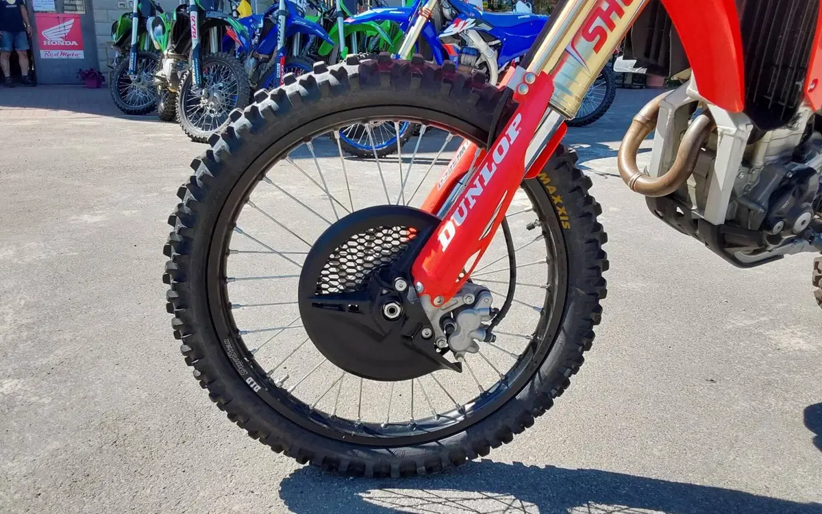 Honda CRF 250R (2024) (8)