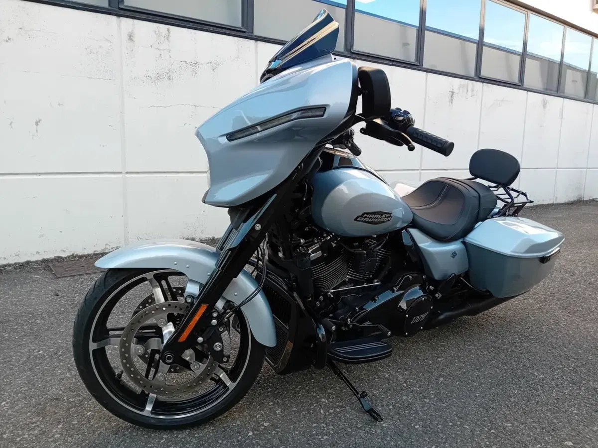 Harley-Davidson Street Glide (2024 - 26) (3)