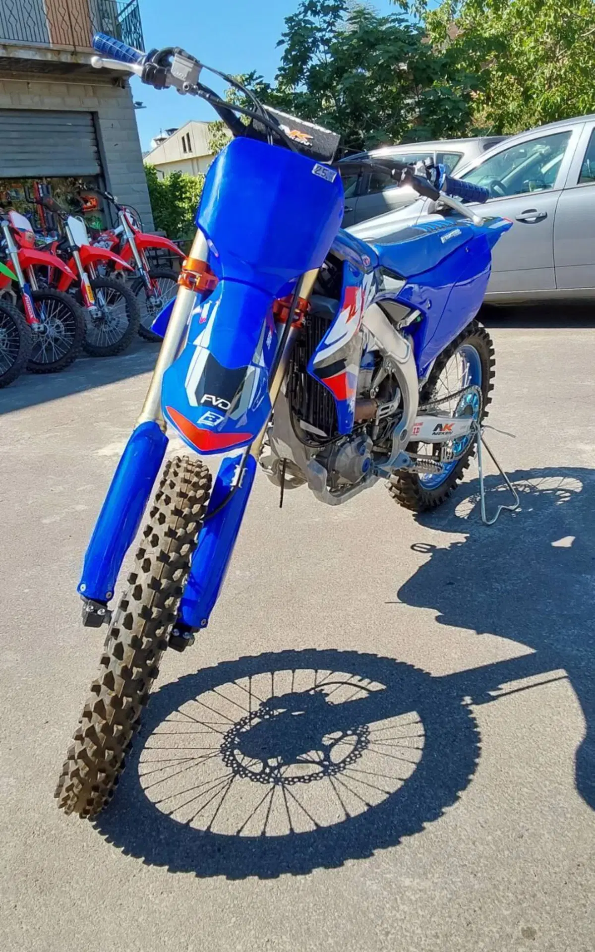 Yamaha YZ 450 F (2025) (4)