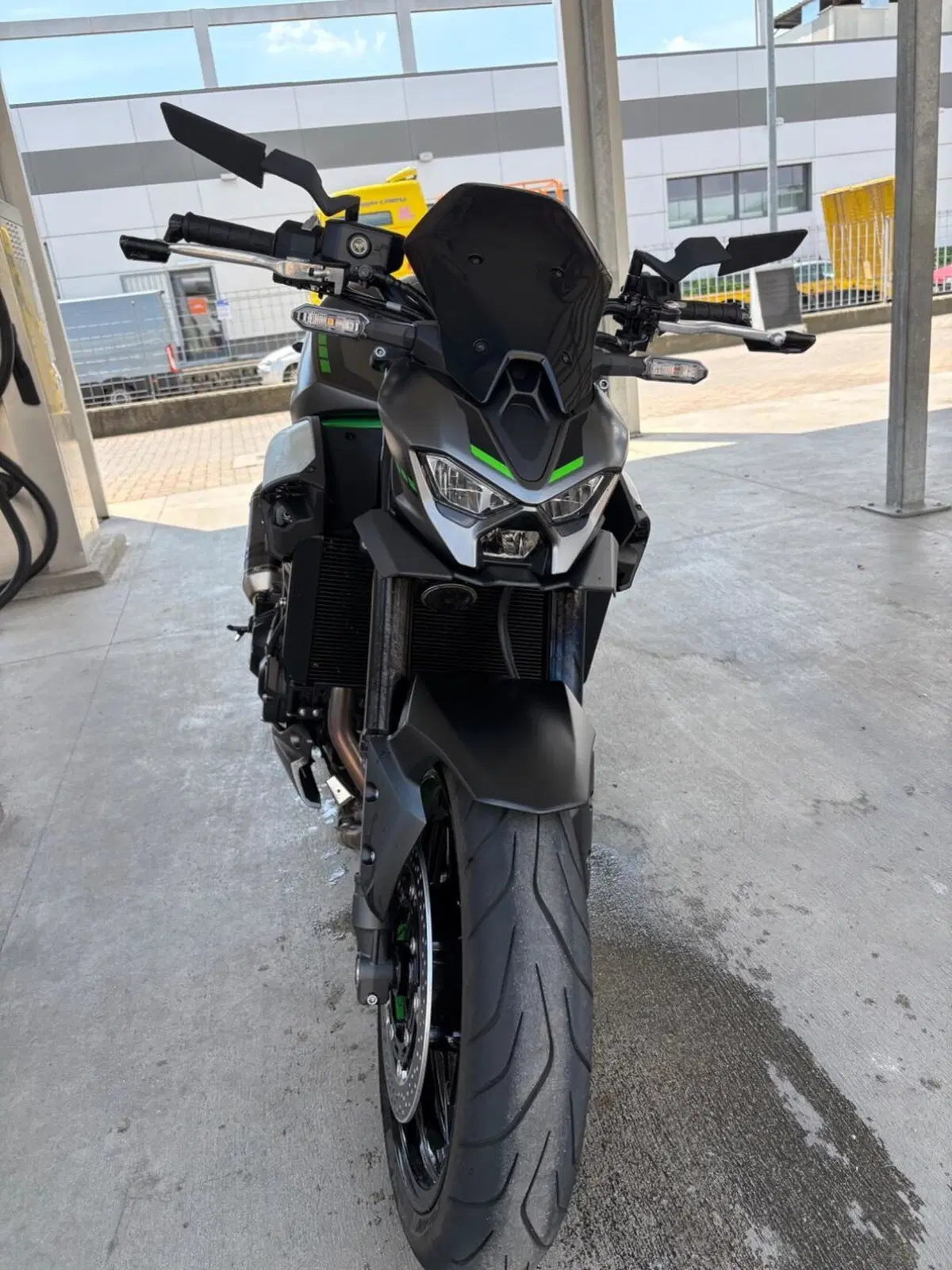 Kawasaki Z 900 Performance (2025 - 26)