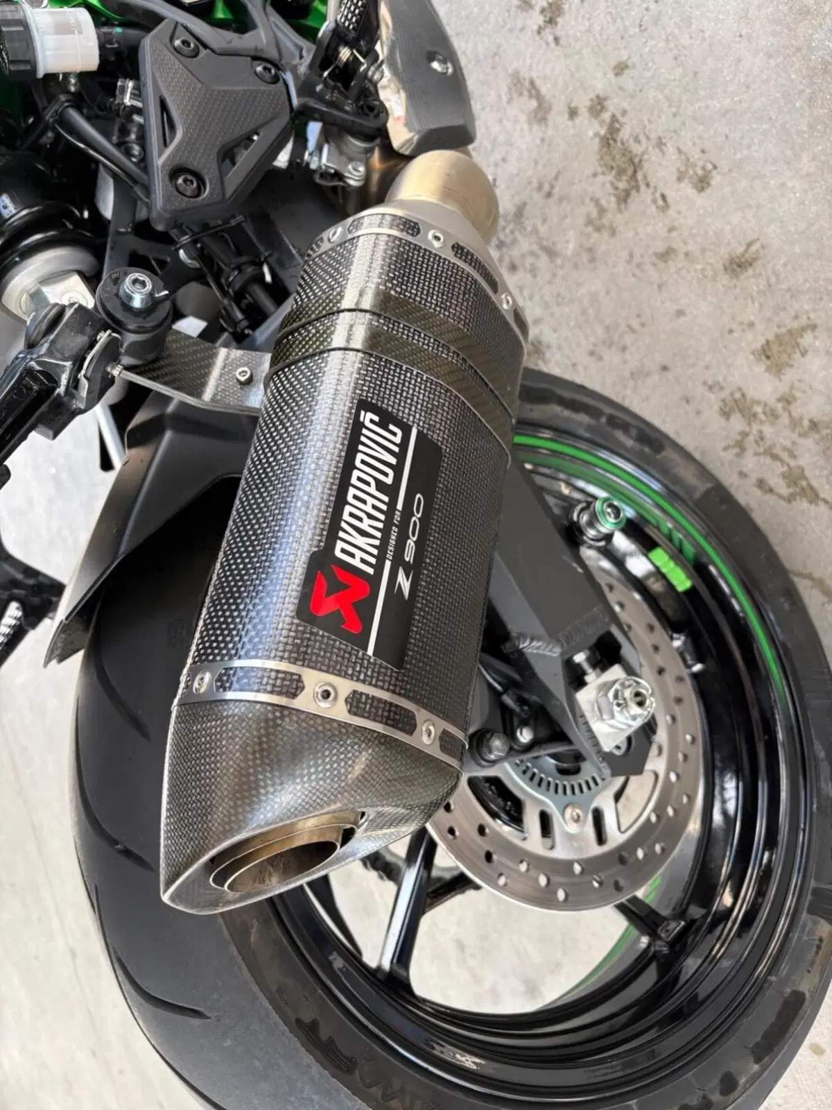 Kawasaki Z 900 Performance (2025 - 26) (7)