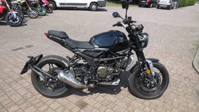 Voge Trofeo 300AC (2021 - 26) usata