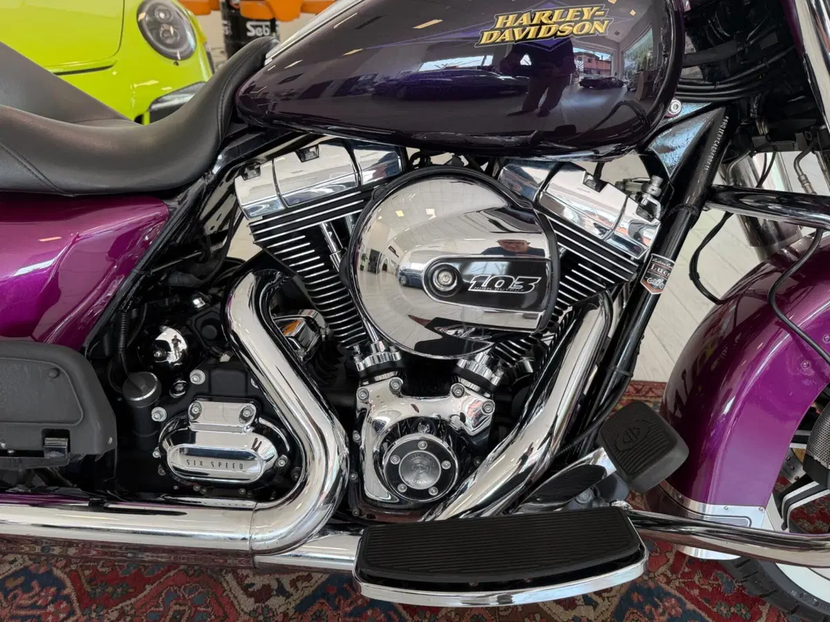 Harley-Davidson 103 Road King Classic (2014 - 16) - FLHRC (6)