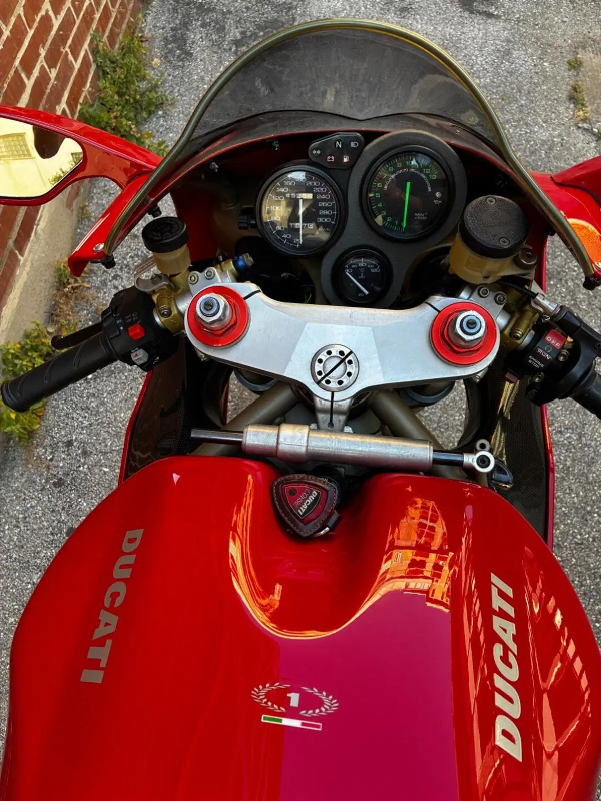 Ducati 748 S (1999 - 01) (5)