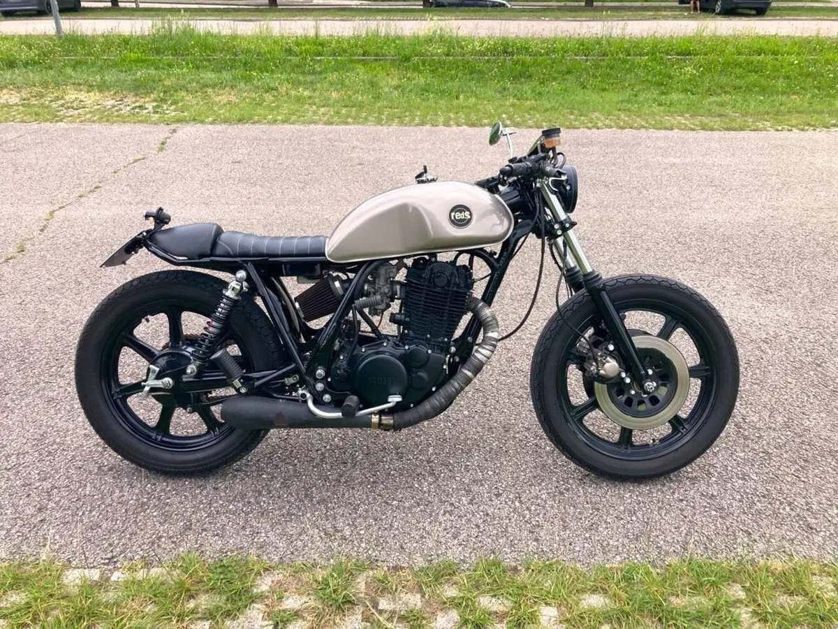 Yamaha SR 500