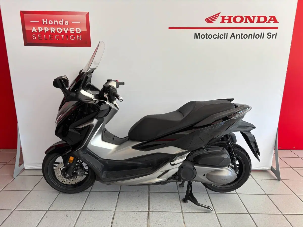 Honda Forza 300 ABS (2018 - 20) (2)