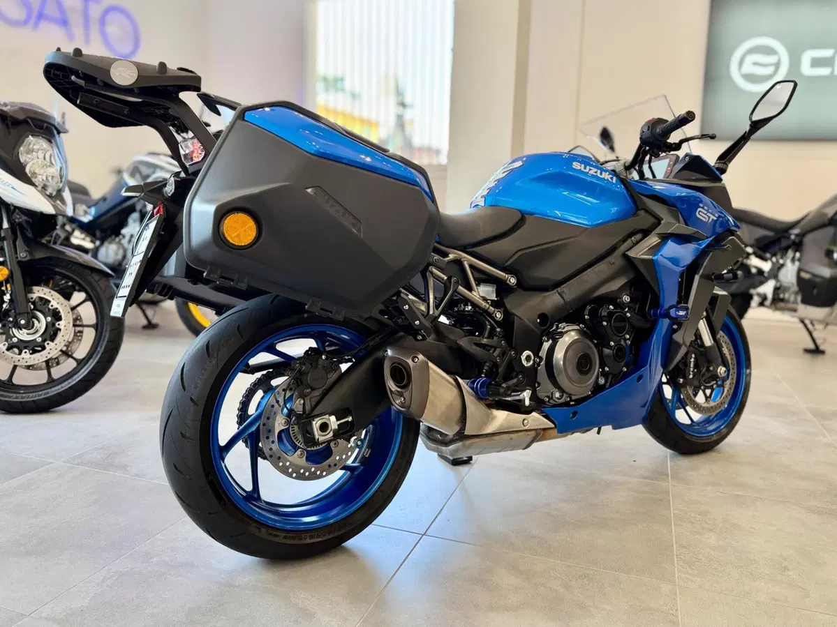 Suzuki GSX-S1000GT (2022 - 24) (2)