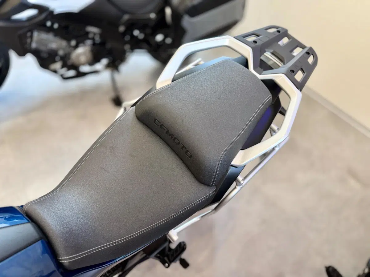 CFMOTO 800MT Touring (2022 - 26) (4)