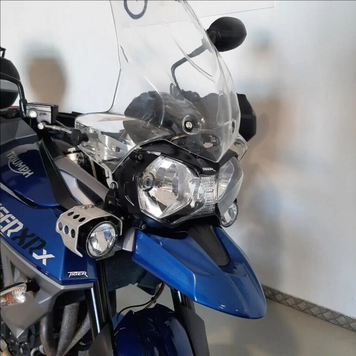 Triumph Tiger 800 XRx (2015 - 17) (4)