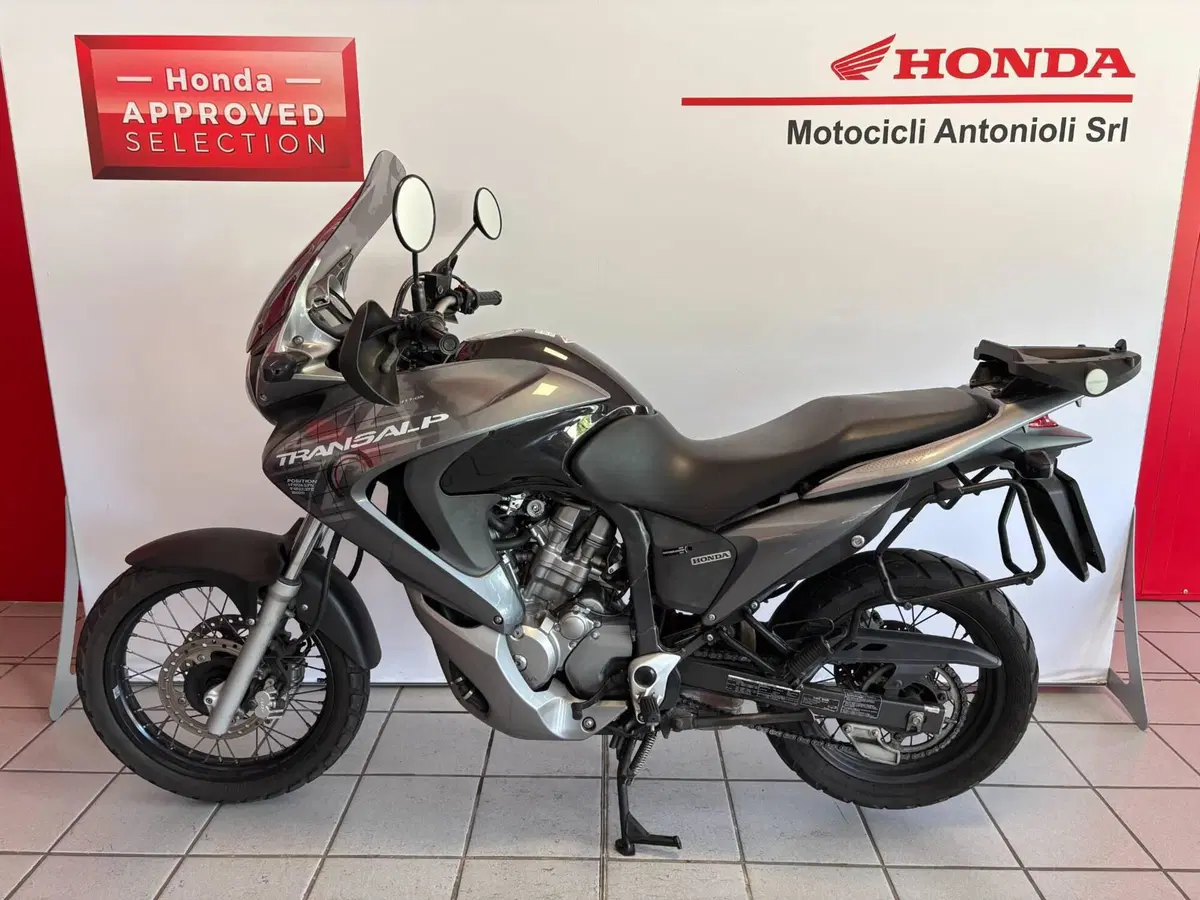 Honda Transalp XL 700 V (2007 - 2013) (2)