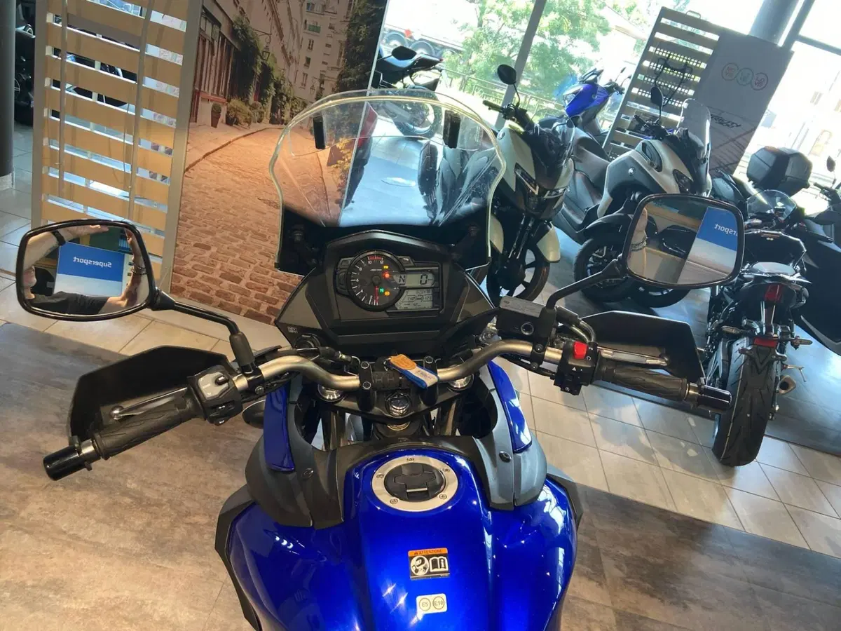 Suzuki V-Strom 650 (2021 - 25) (4)
