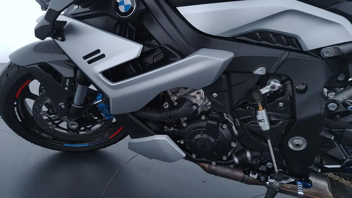 Bmw M 1000 R (2025 - 26) (11)