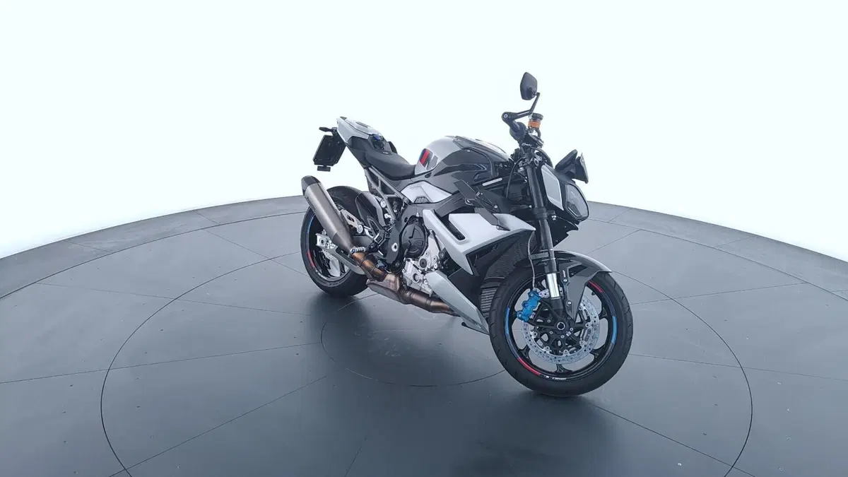 Bmw M 1000 R (2025 - 26) (3)