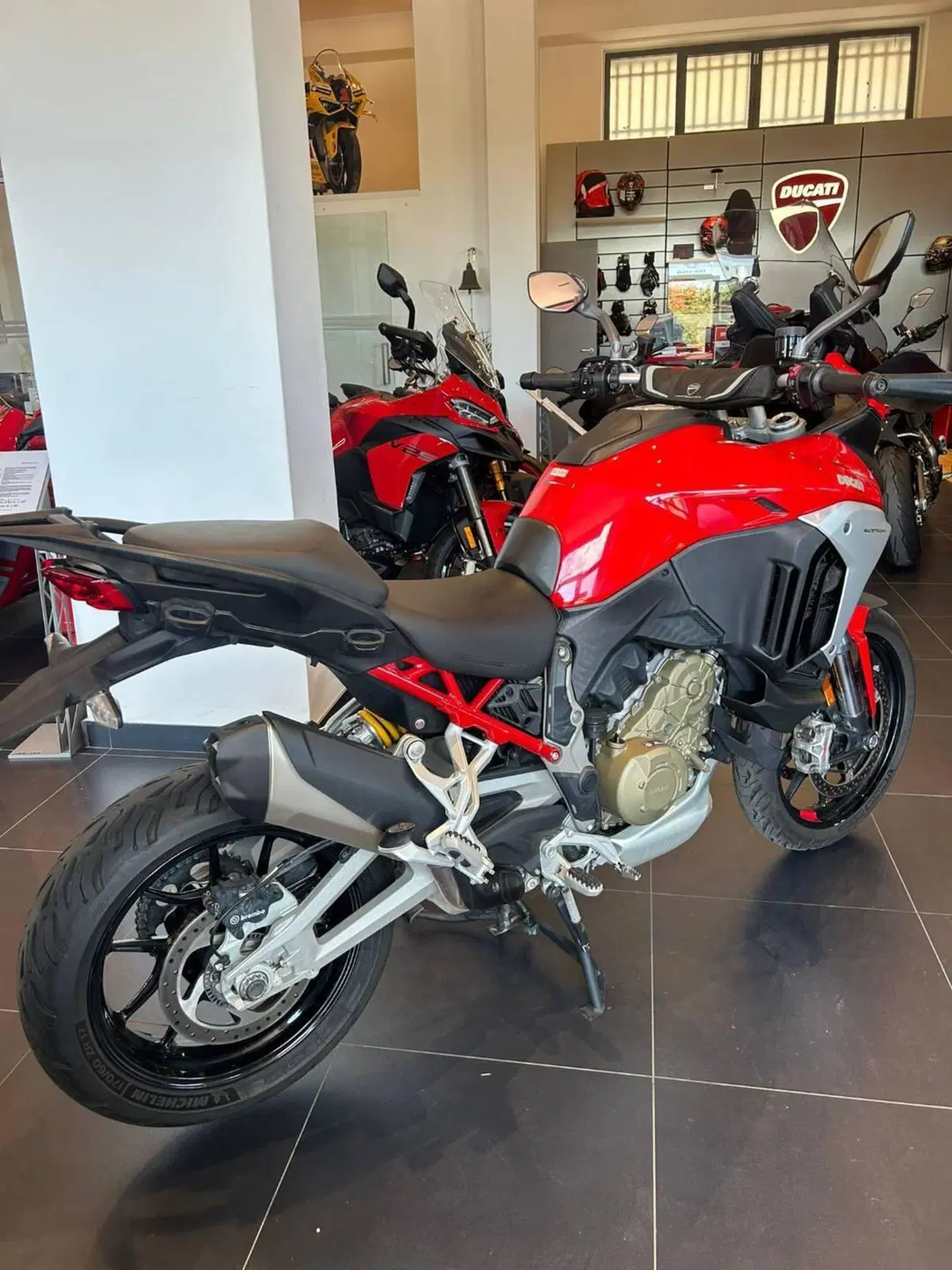 Ducati Multistrada V4 S (2021 - 24) (5)