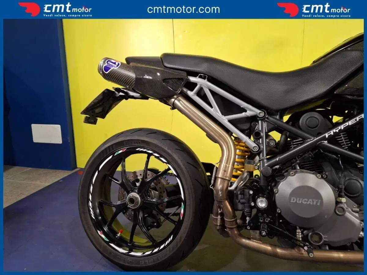 Ducati Hypermotard 796 (2012) (5)