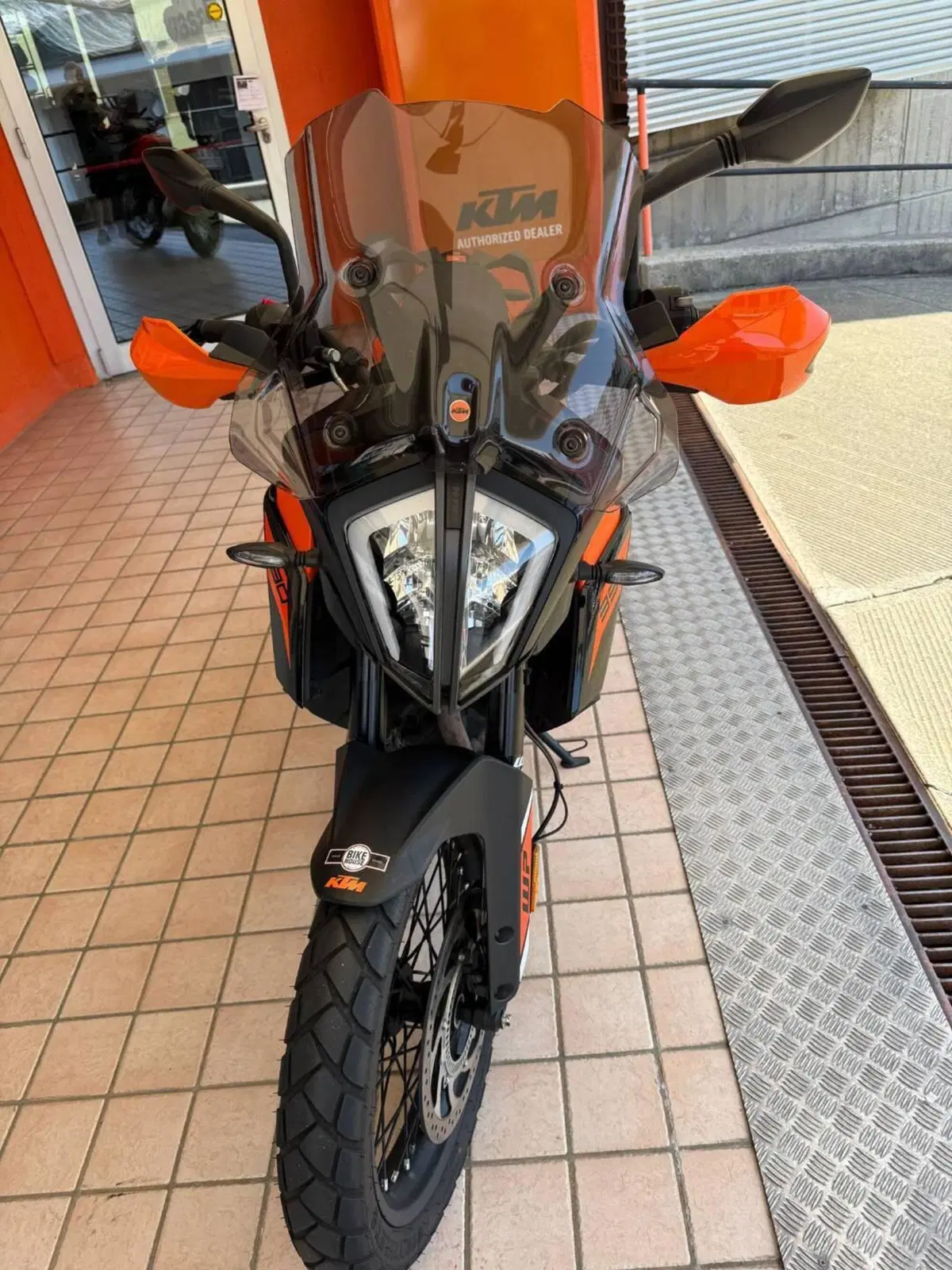 KTM 390 Adventure SW "Spooked Wheels" (2023 - 24) (10)