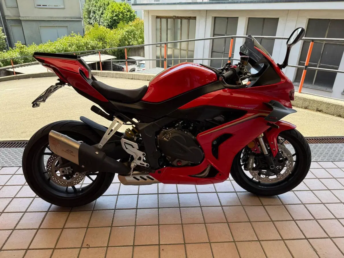 QJ Motor SRK 800 RR (2024) (2)