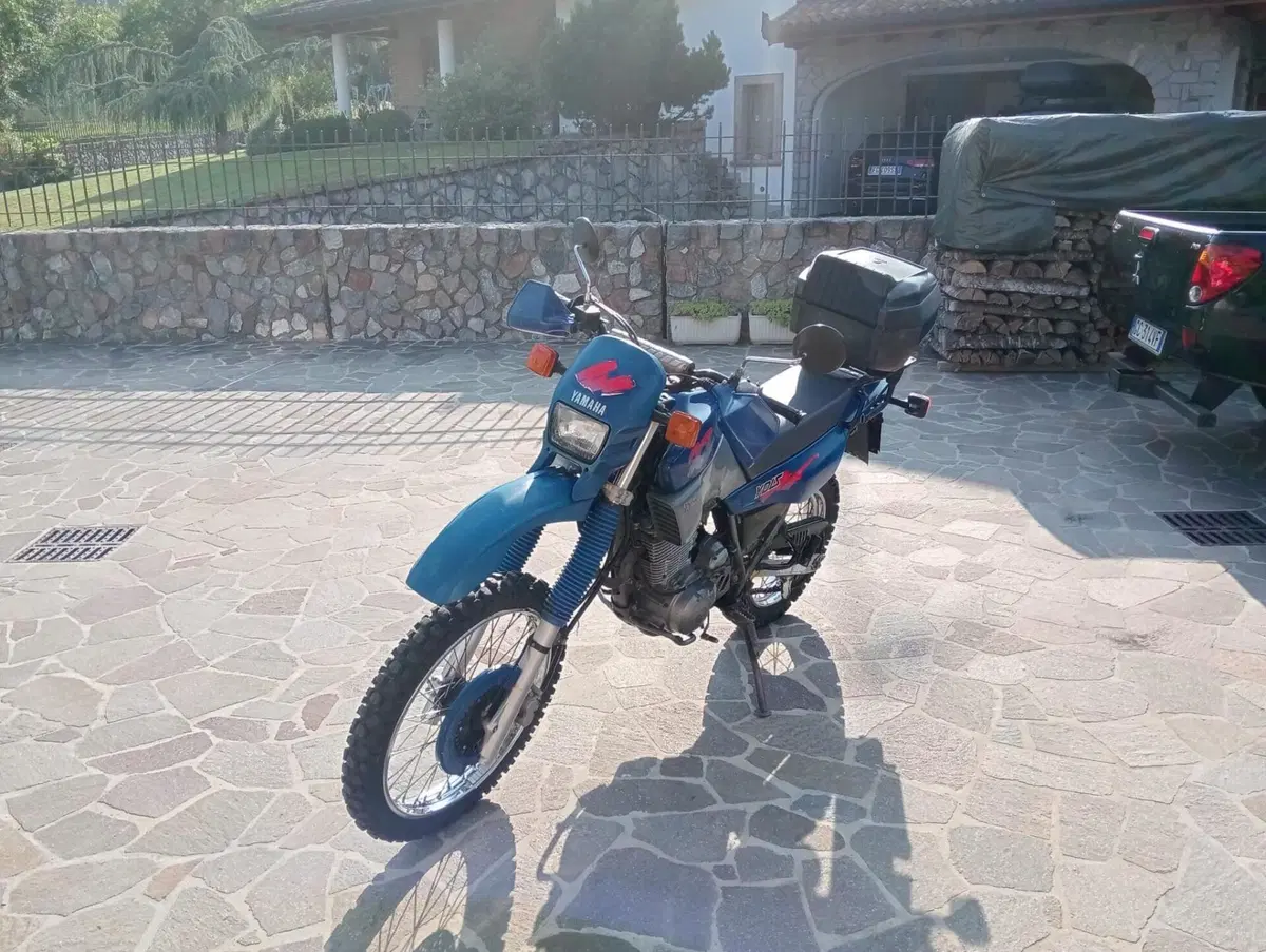 Yamaha XT600E (2)