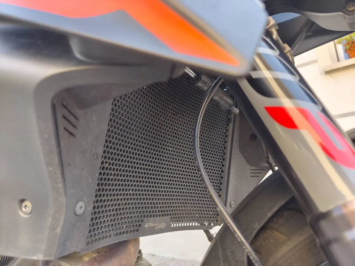 KTM 1290 Super Duke GT ABS (2016 - 18) (9)