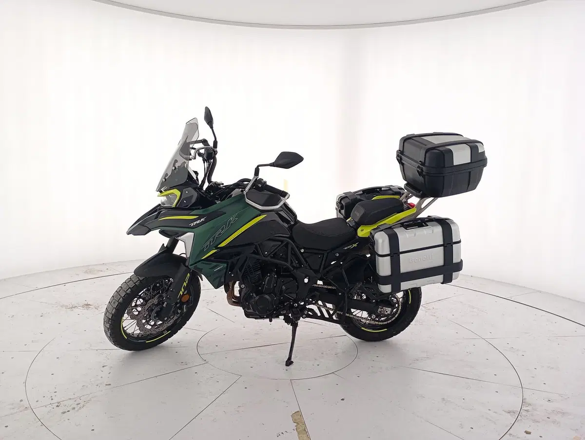 Benelli TRK 702 (2023 - 25) (2)