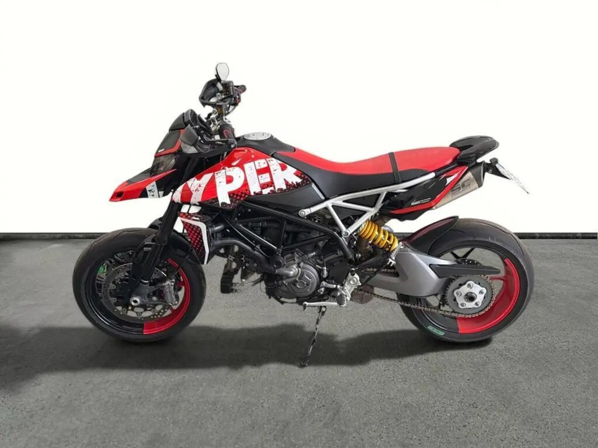 Ducati Hypermotard 950 RVE (2020)