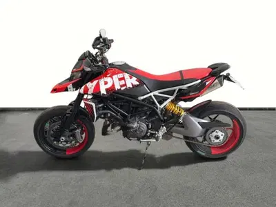 Ducati Hypermotard 950 RVE (2020) usata