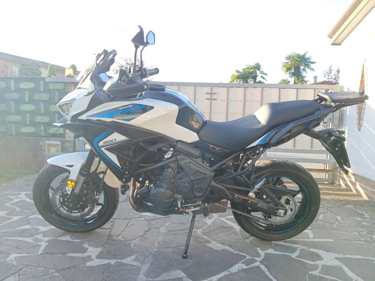 Kawasaki Versys 650 (2025 - 26) (2)
