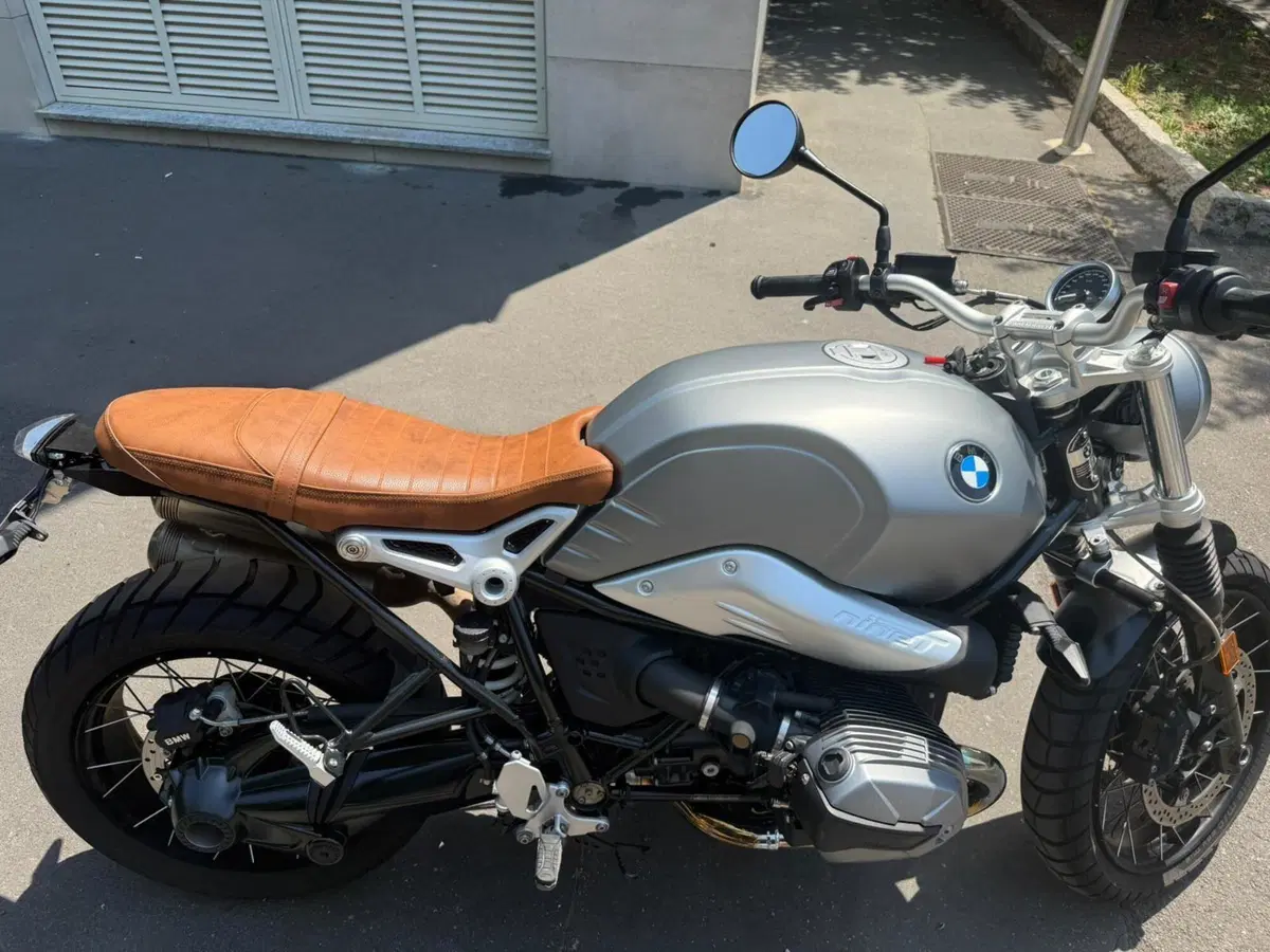 Bmw R nineT Scrambler (2021 - 24) (2)