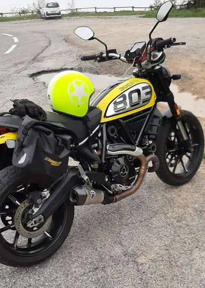 Ducati Scrambler 800 Icon (2017 - 20) usata