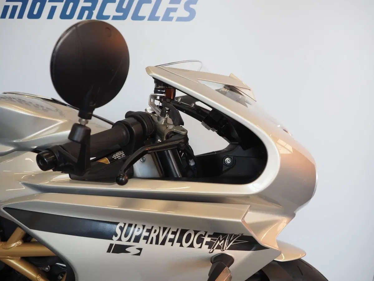 MV Agusta Superveloce 800 S (2021 - 25) (5)