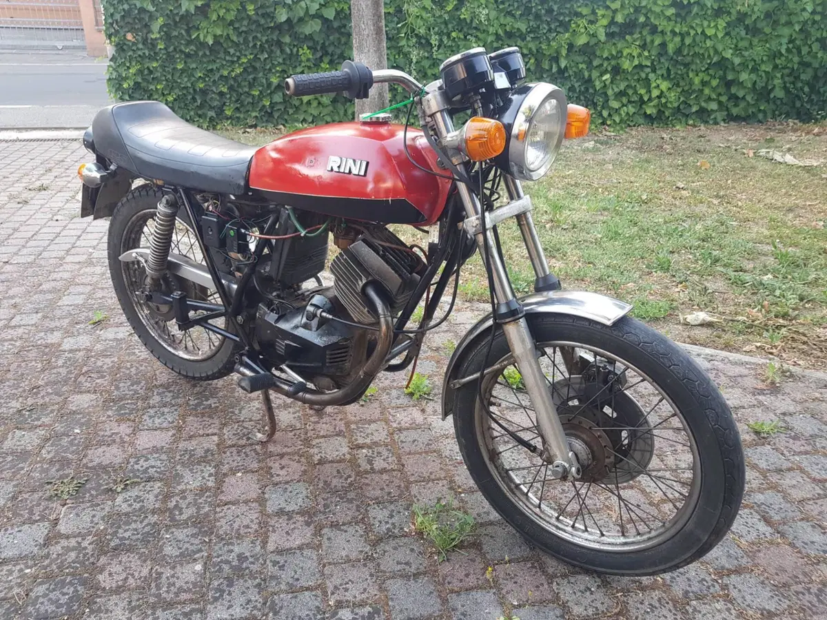 Moto Morini Morini 125 H (4)