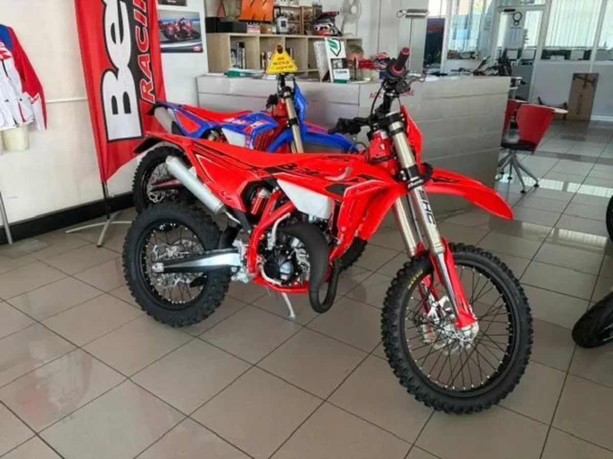 Betamotor RR X-PRO 125 2T Enduro (2026)