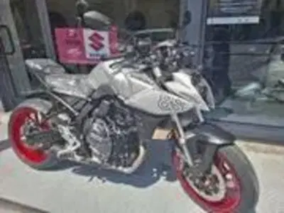 Suzuki GSX-8S (2025 - 26) usata