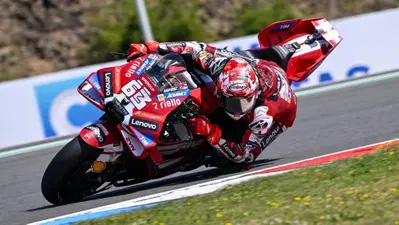 MotoGP 2026. GP della Repubblica Ceca a Brno. Pecco Bagnaia vince la Sprint! Poi Ai Ogura e Marc M&aacute;rquez! Caduto Marco Bezzecchi [CLASSIFICA]