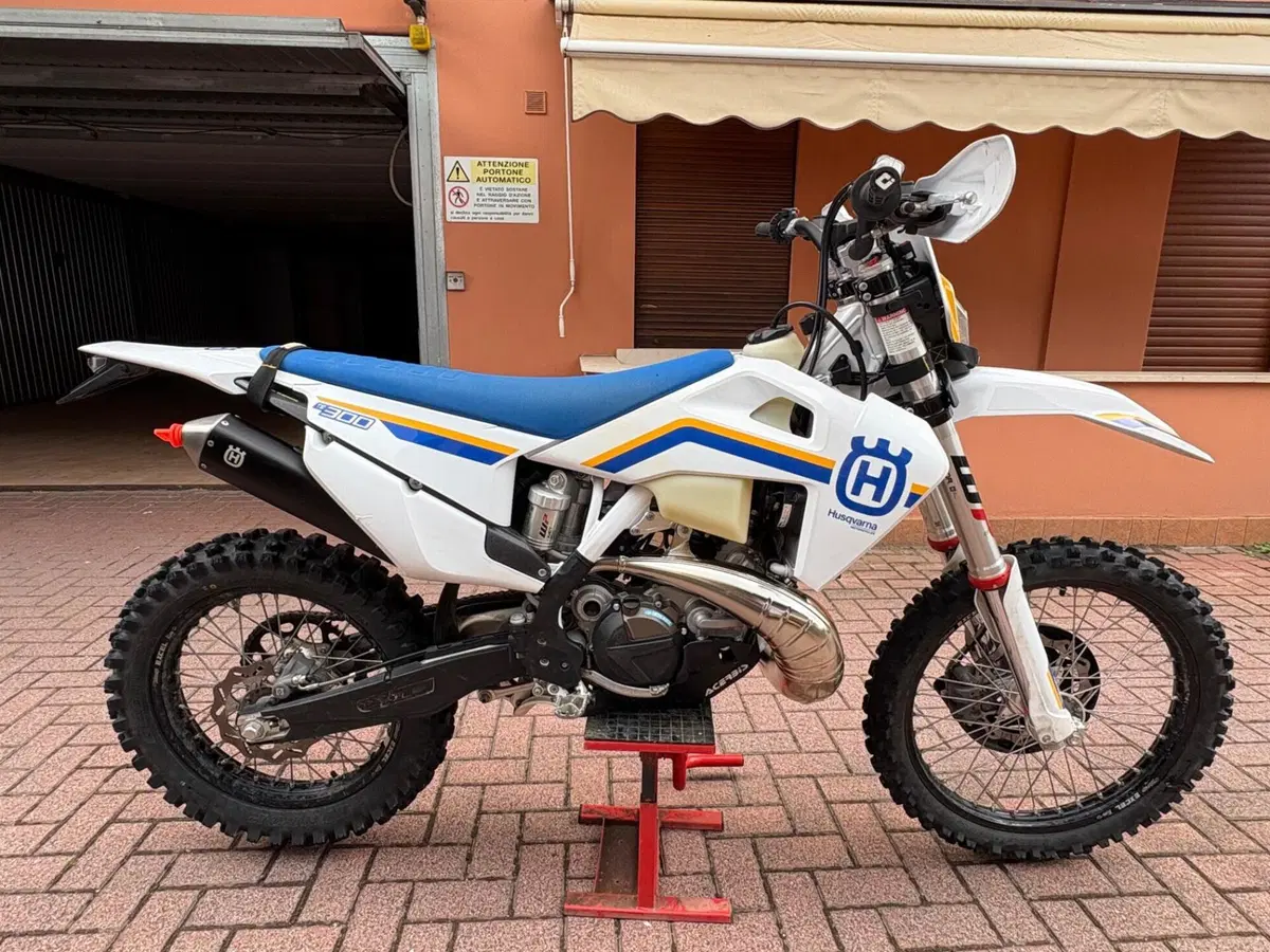 Husqvarna TE 300 Heritage (2023)