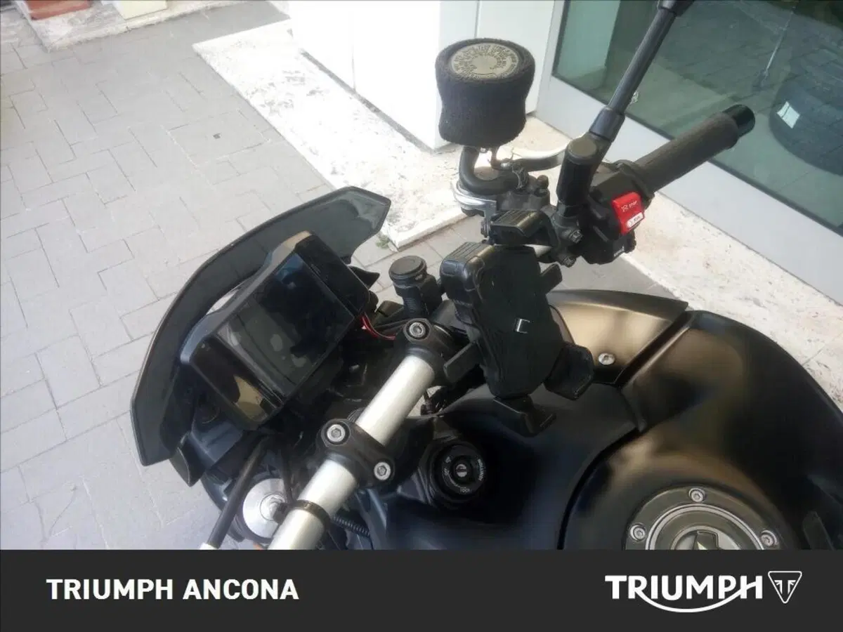 Yamaha MT-09 (2021 - 23) (5)