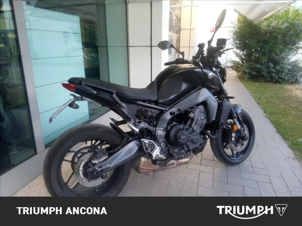 Yamaha MT-09 (2021 - 23) (10)