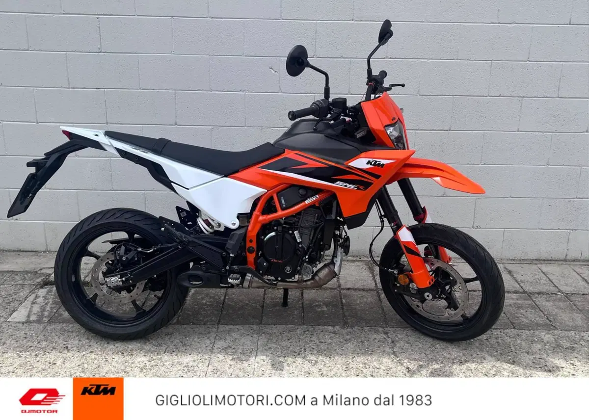 KTM 125 SMC R (2025 - 26)
