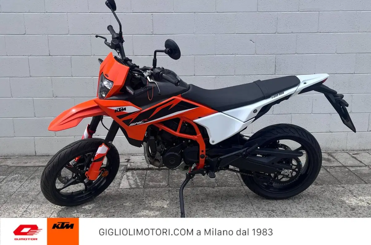 KTM 125 SMC R (2025 - 26) (2)