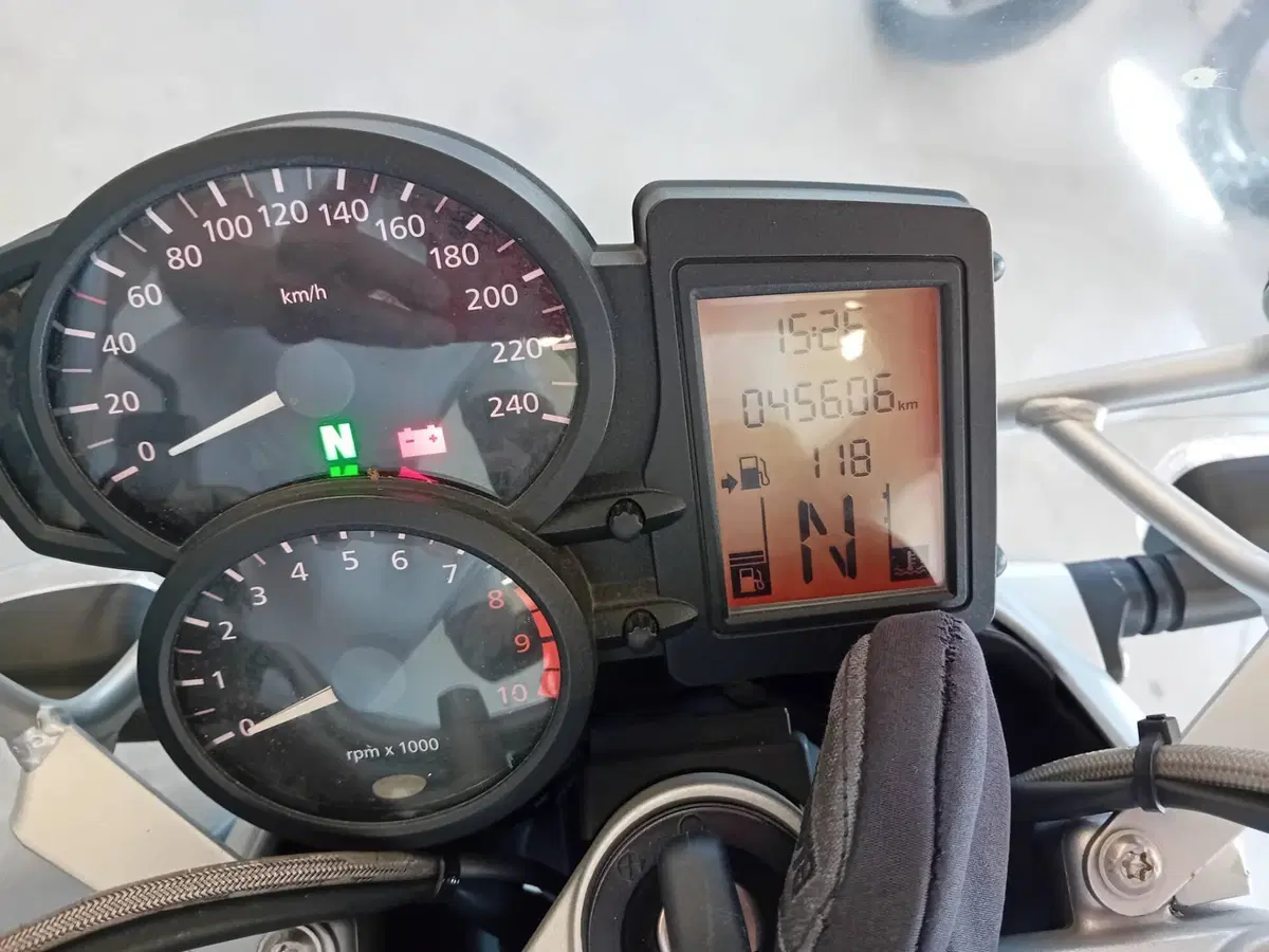 Bmw R 1200 R (2006 - 11) (3)