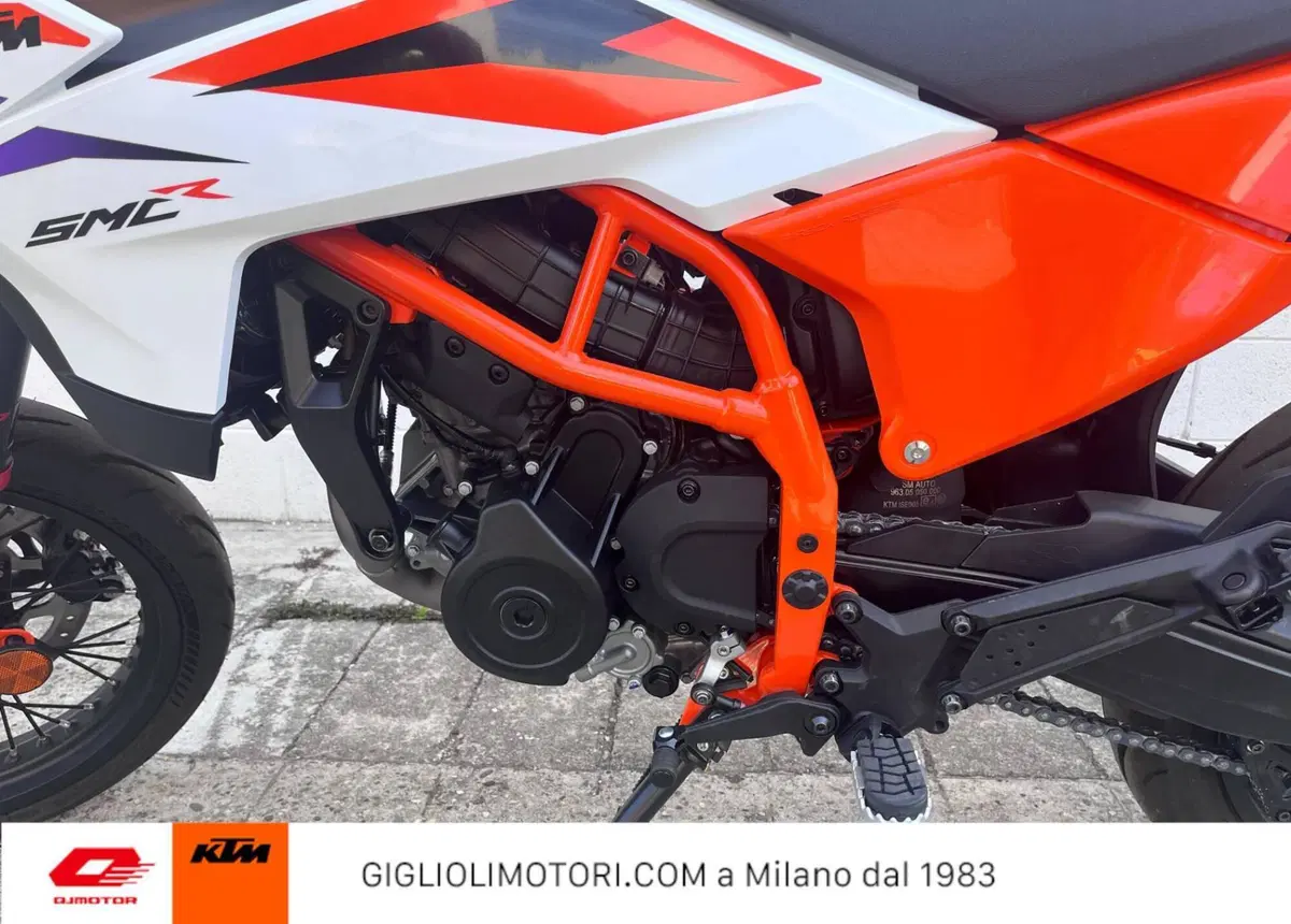 KTM 390 SMC R (2025 - 26) (6)