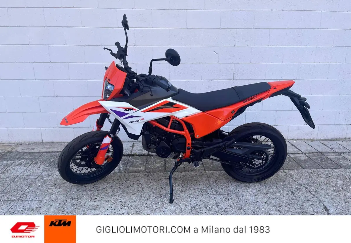 KTM 390 SMC R (2025 - 26) (2)