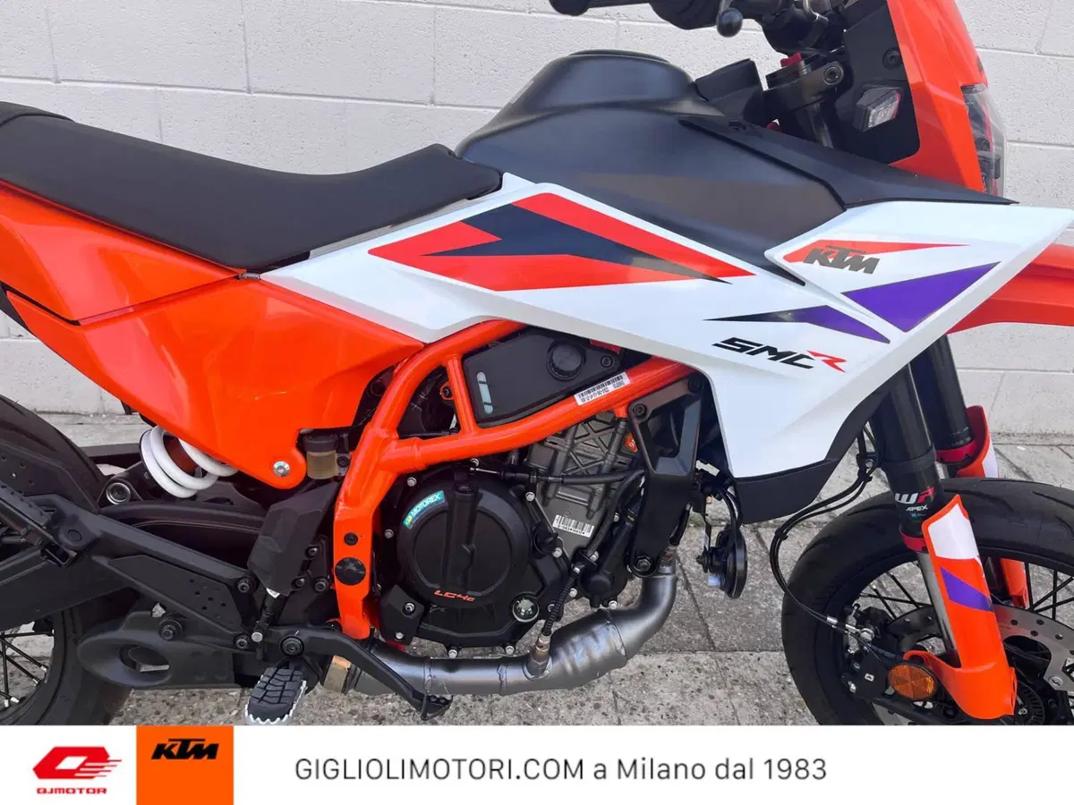 KTM 390 SMC R (2025 - 26) (5)