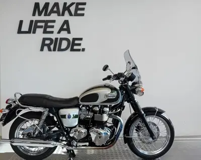 Triumph Bonneville T100 (2008 - 16) usata