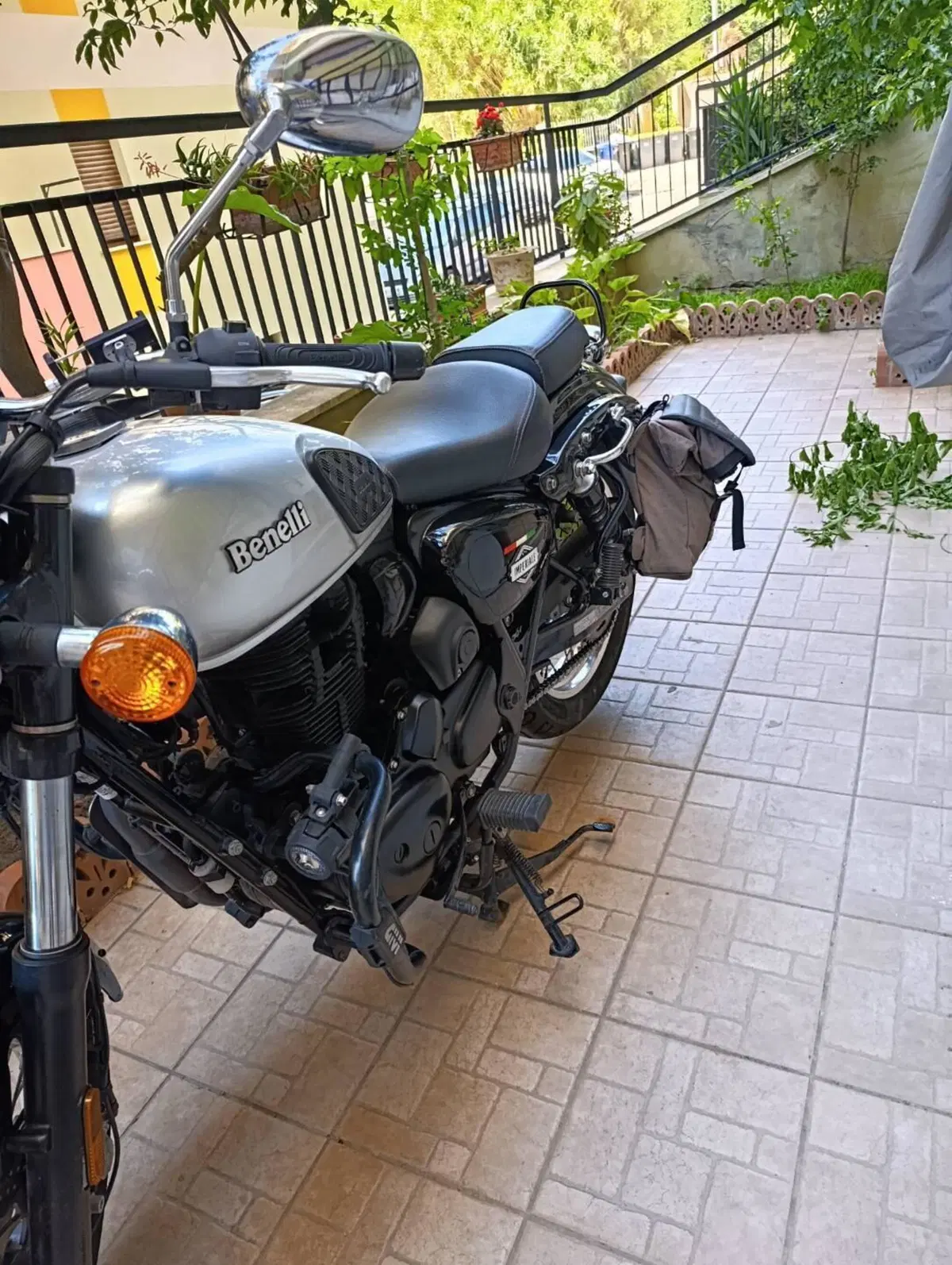 Benelli Imperiale 400 (2021 - 25) (4)