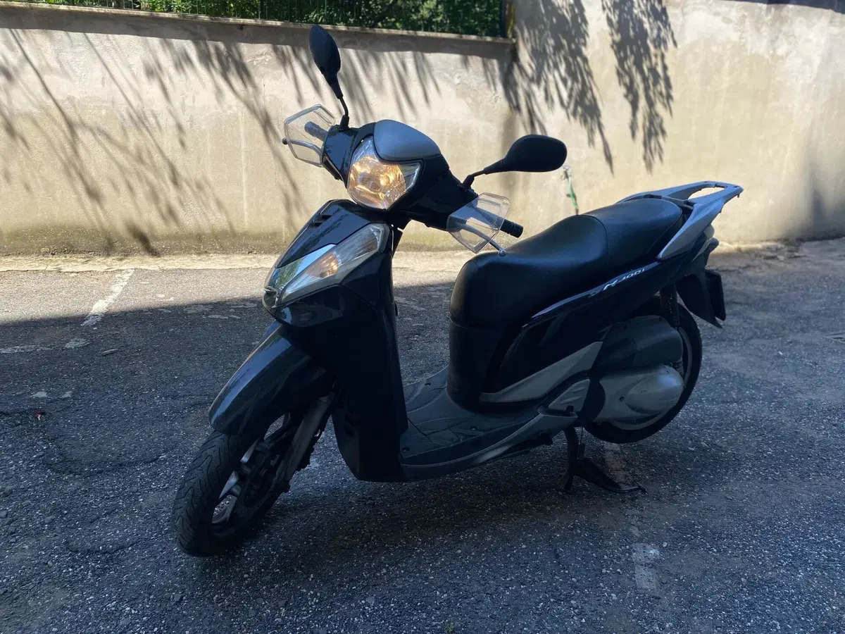 Honda SH 300 i (2011 - 14) (9)
