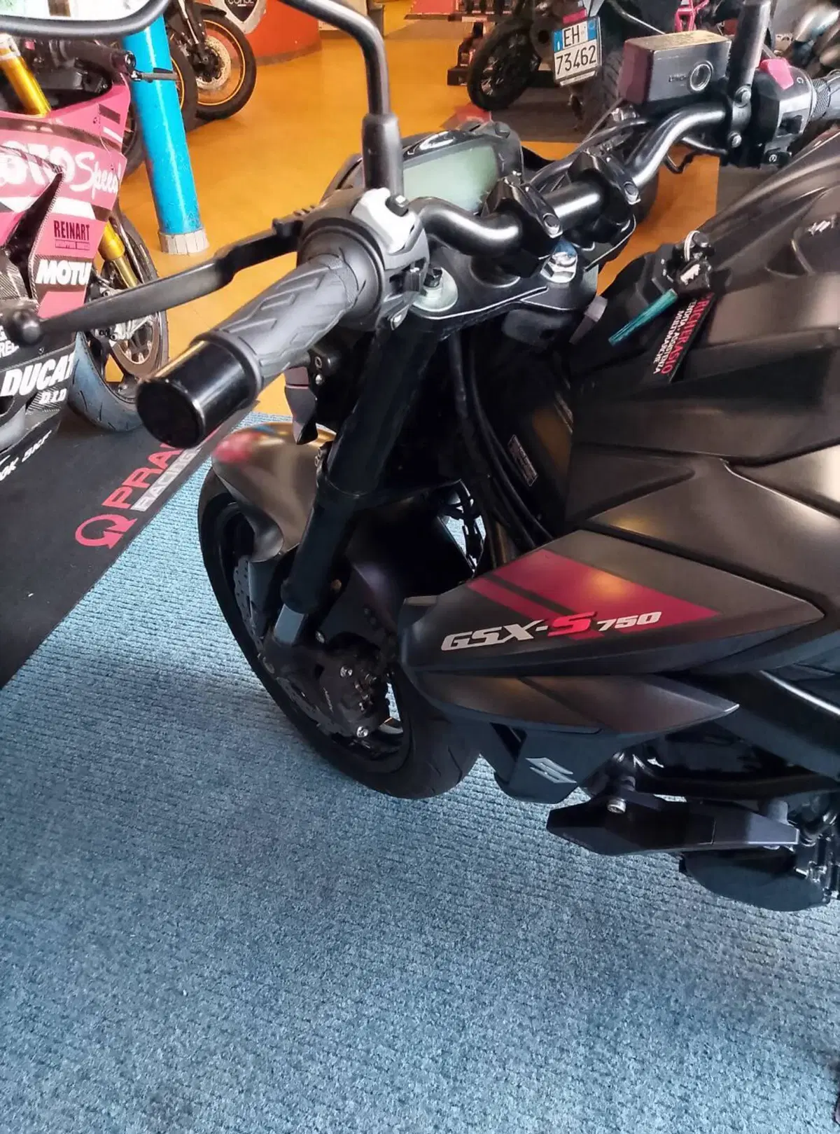 Suzuki GSX R 750 (2011 - 17) (7)