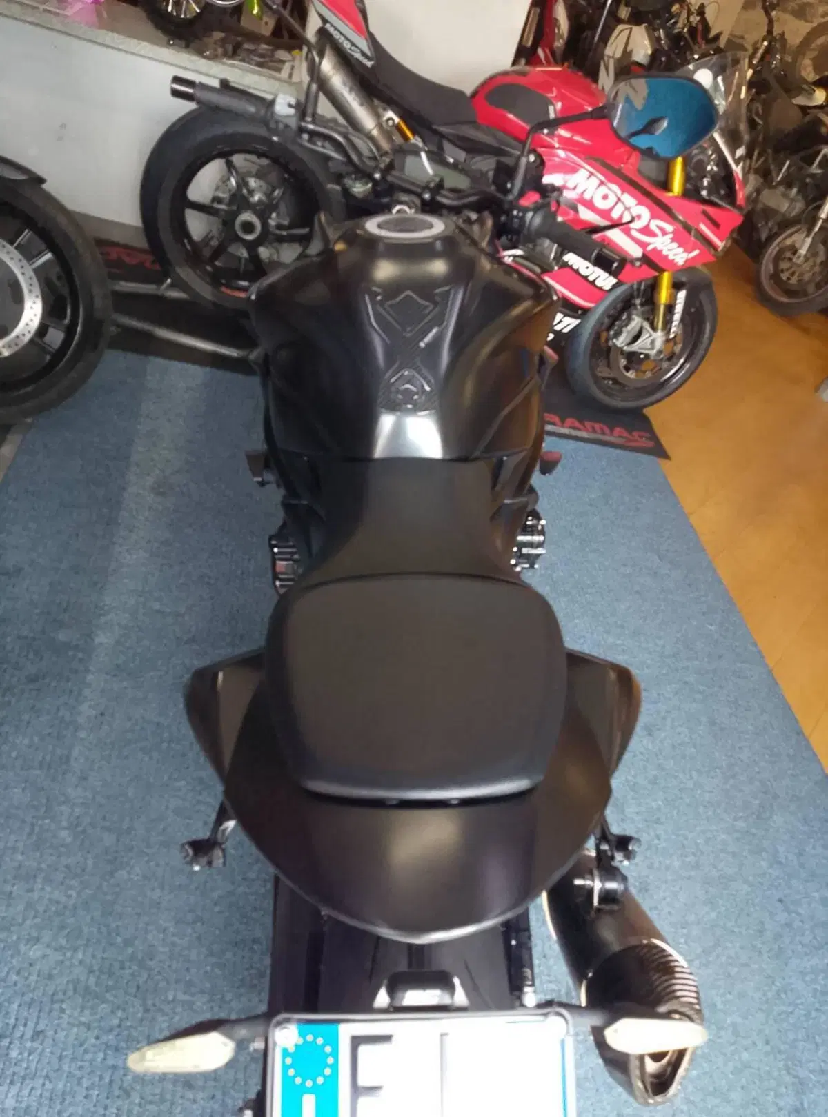 Suzuki GSX R 750 (2011 - 17) (9)